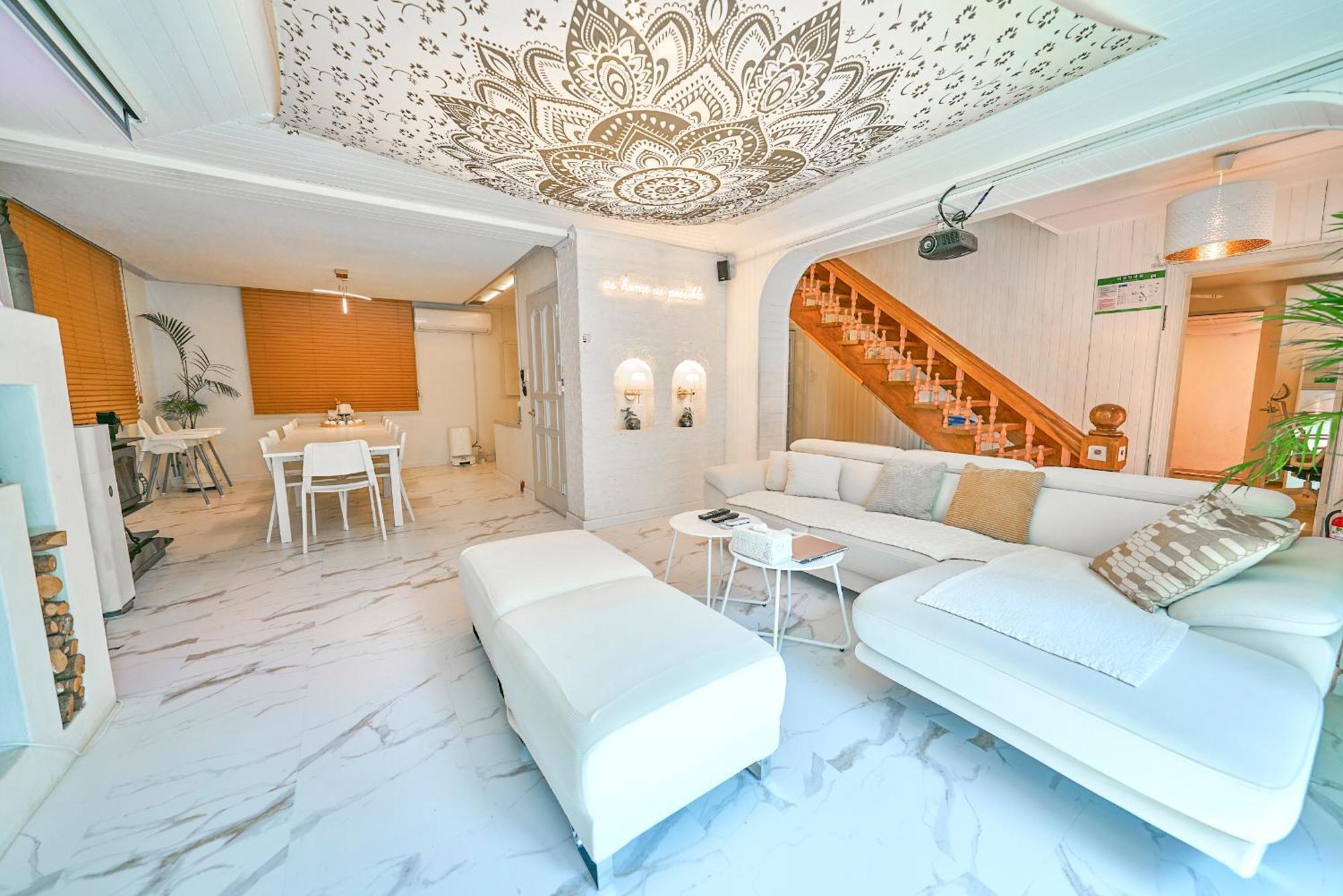 Sg Tailored Service Home Near Metro Soul Exteriér fotografie